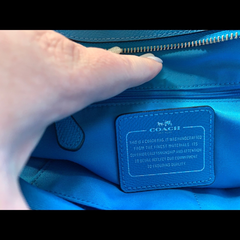 Authentic Coach Tote Style Purse - Picture 3 of 4